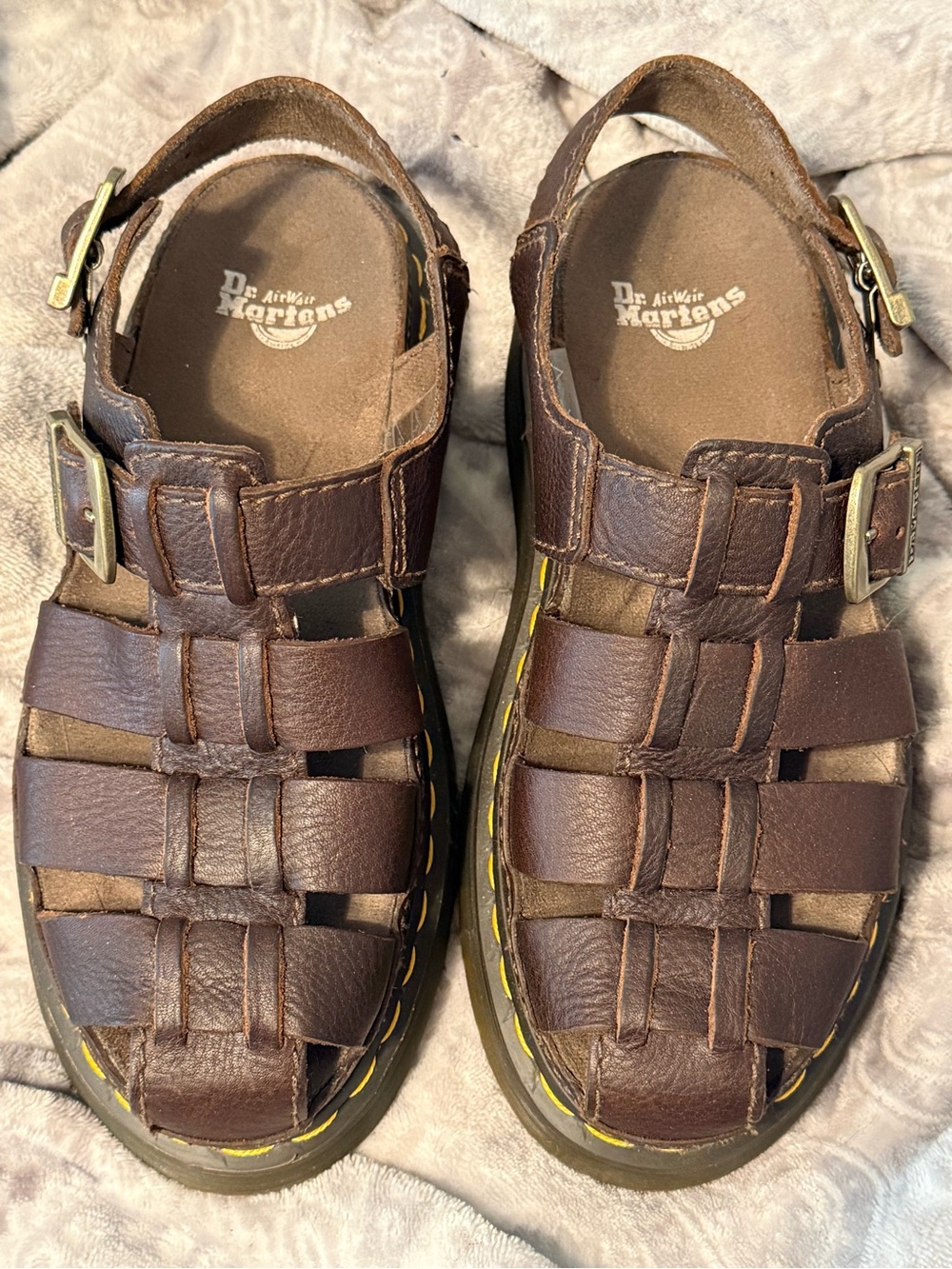 Dr Martens Wrenlie Fisherman Sandal in Grizzly. M6 W7 EU38